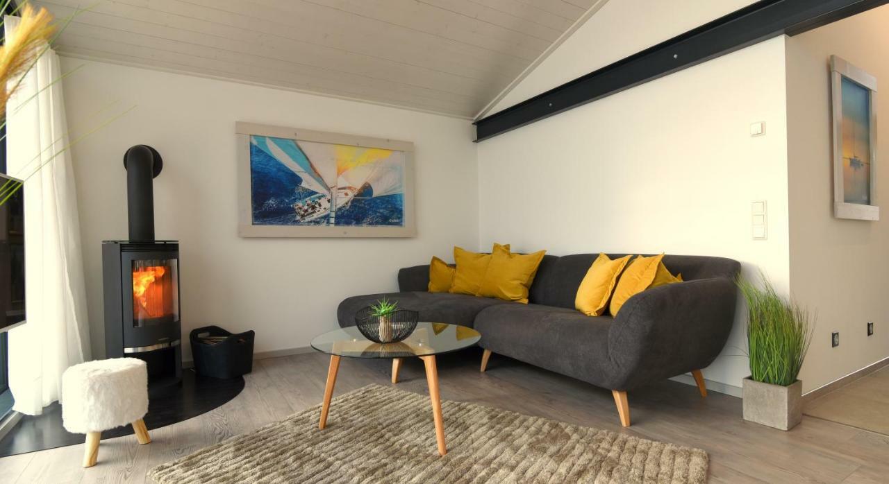 Petit-Chalet Am Hainer See Rotha Exterior photo